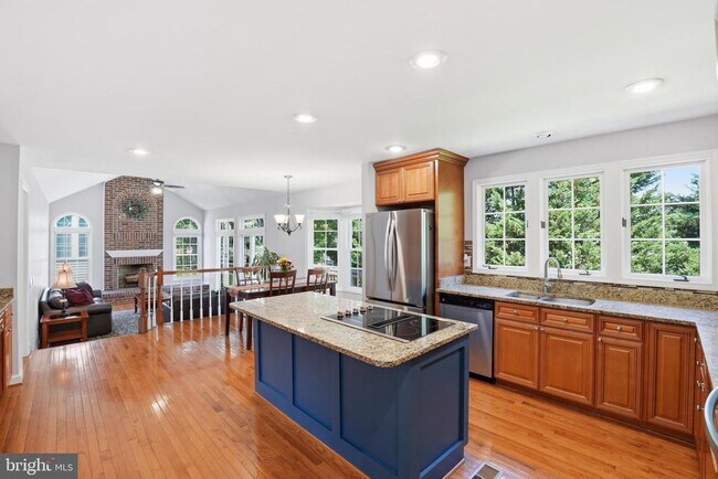 Foto del edificio - 14332 Cartwright Way