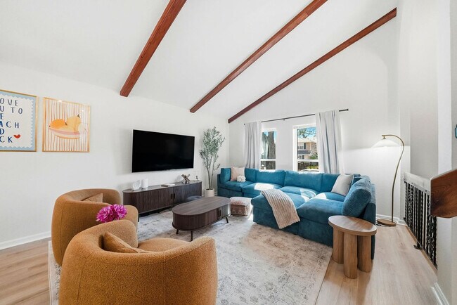 Foto del edificio - 14323 83rd Pl N