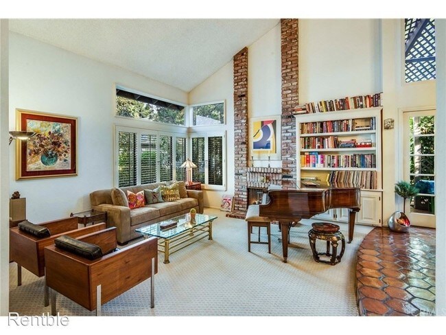 Building Photo - 5 br, 3 bath House - 18 Stonewall