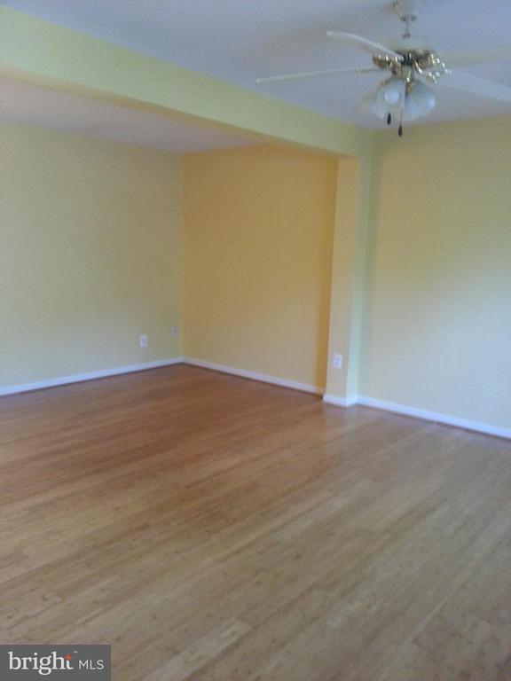 Building Photo - 13763 Palmetto Cir