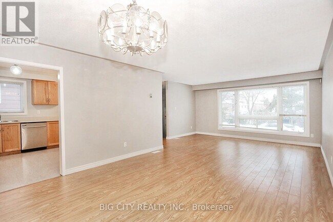 Photo du bâtiment - 115 Apache Trail