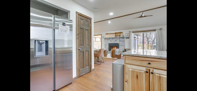 Foto del edificio - 2206 Chatham Ct