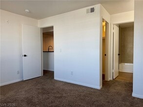 Building Photo - 230 Mission Catalina Ln
