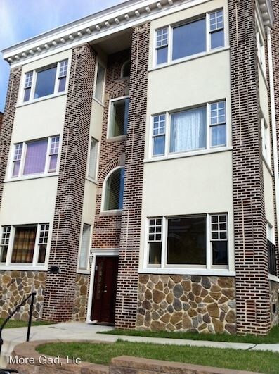 Primary Photo - 2423 Callow Ave