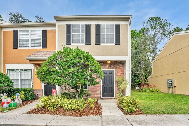 Front - 12430 Berkeley Square Dr