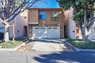 Building Photo - 1391 Gazdar Ct