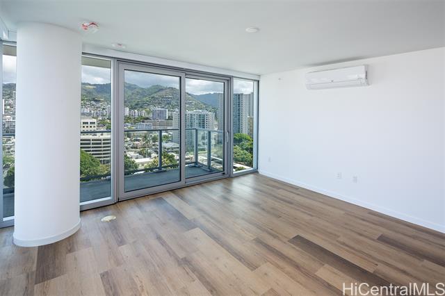 Foto del edificio - 1515 Liona St