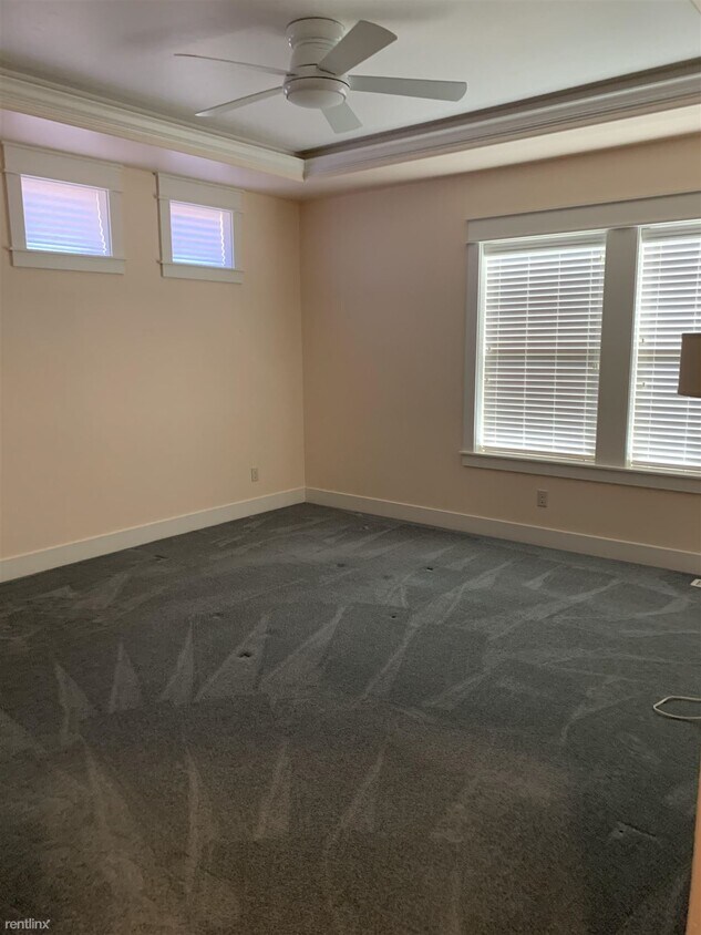 Building Photo - 3 br, 2 bath House - 11315 West Kuhnen Drive