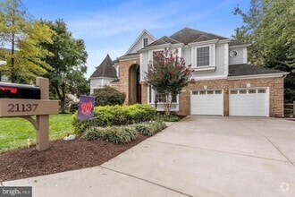 Building Photo - 21137 Stonecrop Pl