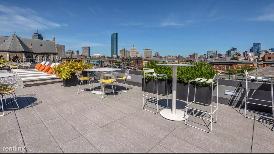 Building Photo - 1 br, 1 bath  - 129 Malden St # 1O
