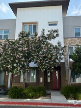 Building Photo - 3979 Meridian St