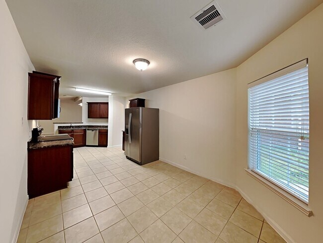 Foto del edificio - 22431 Bauer Canyon Dr