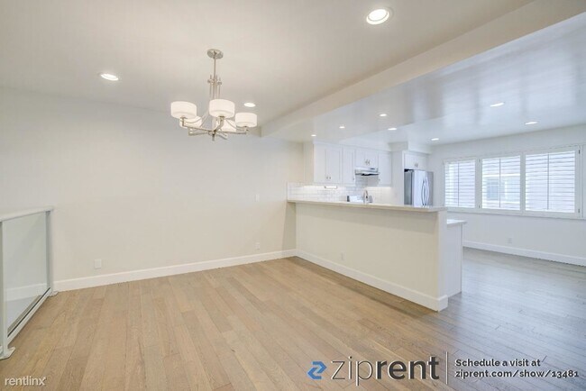 Foto del edificio - 2 br, 2.5 bath Townhome - 4335 Alla Rd, Ma...