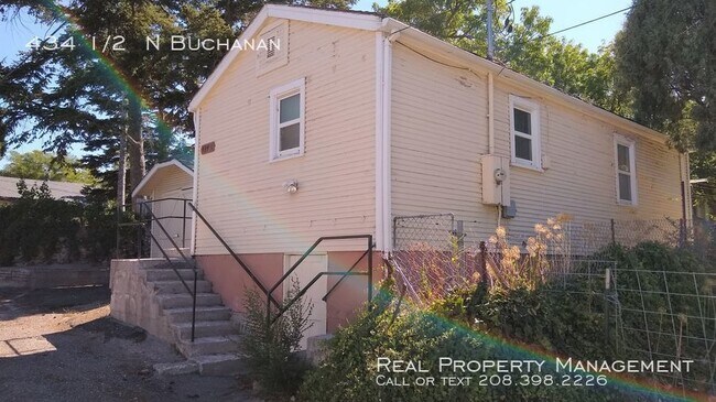 Building Photo - 1 Bedroom 1 Bath
