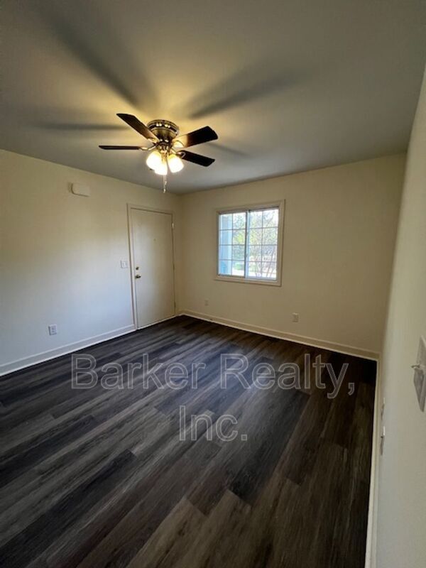 Foto del edificio - 555-4 E. Edenton Street