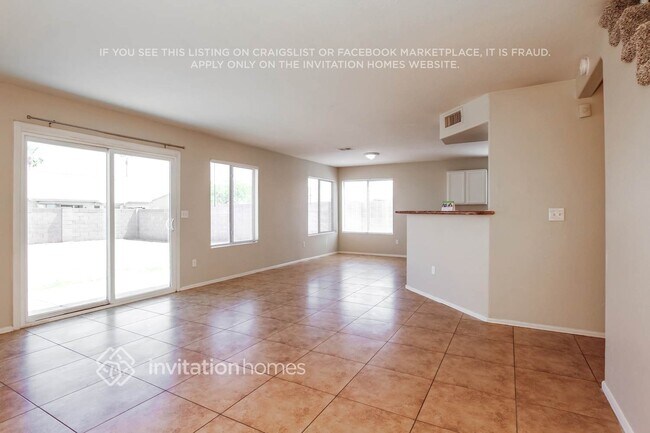 Building Photo - 10307 W Denton Ln