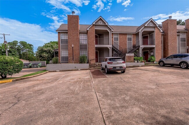 Foto del edificio - 2402 Sycamore Ave