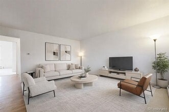 Building Photo - 4955 Moorhead Ave