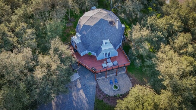 Foto del edificio - 28205 Meadow Oak Ln