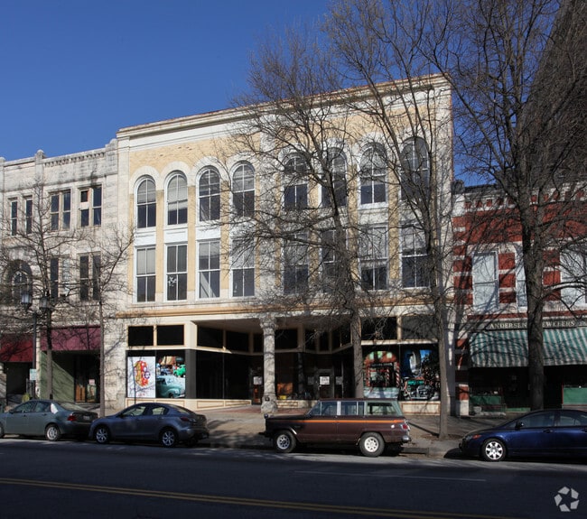 Building Photo - 369-371 2nd St