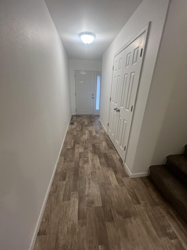 Foto del edificio - 5866 36th St S