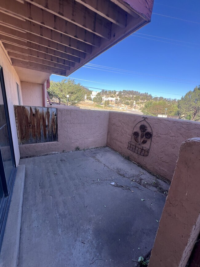 Foto del edificio - 25972 US-70