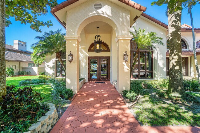 Building Photo - 4407 Woodfield Blvd