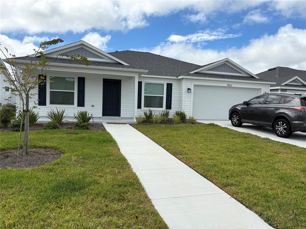 Foto principal - 7882 Gershaneck Cir