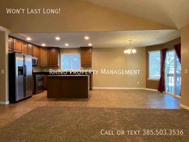 Building Photo - 13729 Crimson Patch Way