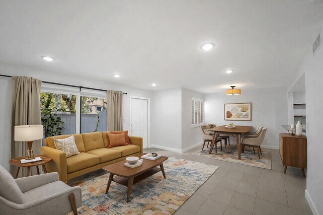 Foto del edificio - 4550 SW 68th Ct
