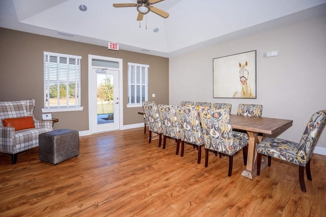 Dining Rooms - Abbington Commons of Whitewright