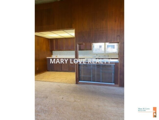 Building Photo - 2 BEDROOM 2 BATH HOME LOCATED IN ALOHA KON...