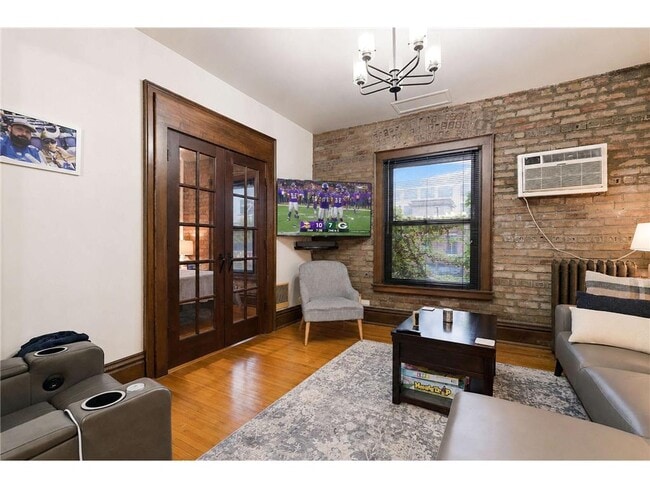 Building Photo - 1204 Harmon Pl