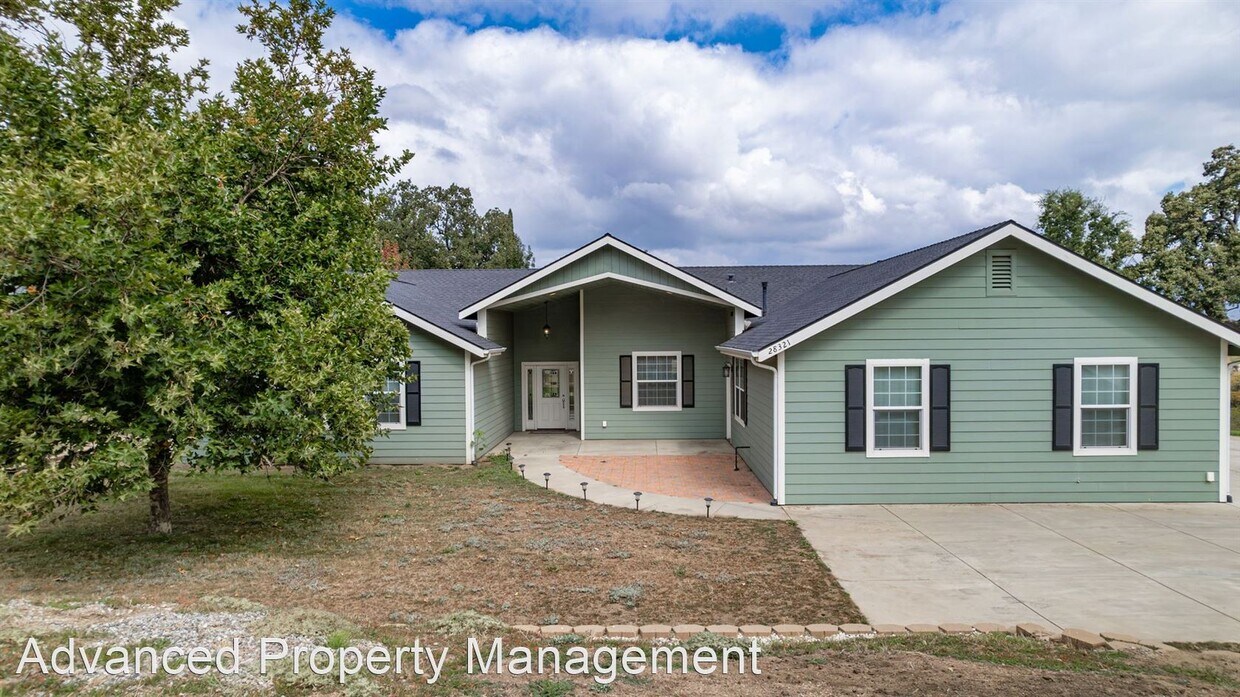 Primary Photo - 3 br, 2 bath House - 28321 Pimlico Way