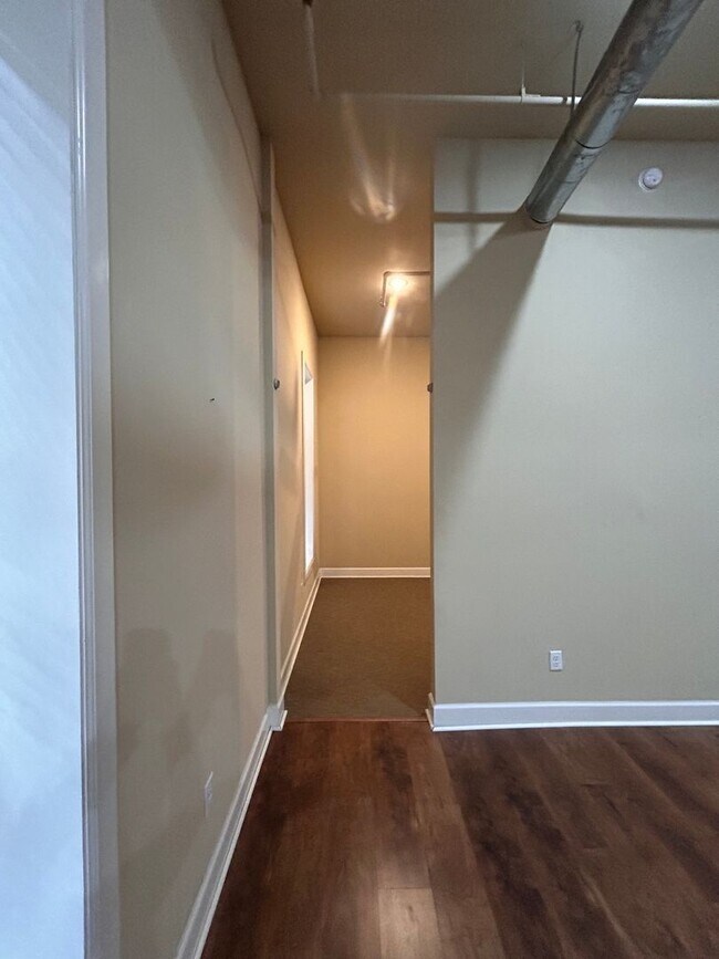 Foto del edificio - Studio Apartment in the Entertainment Dist...