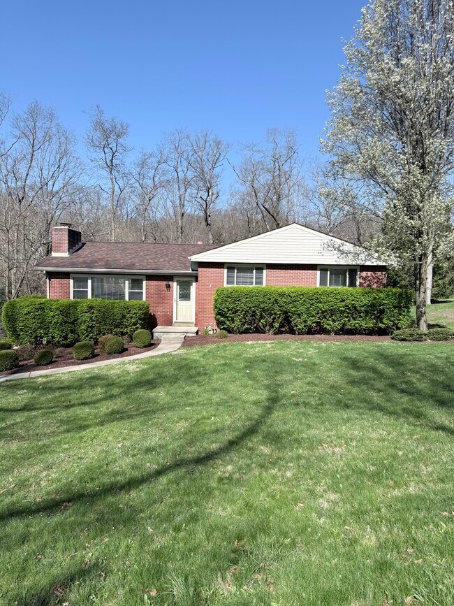 Foto del edificio - 3295 Woodhaven Dr