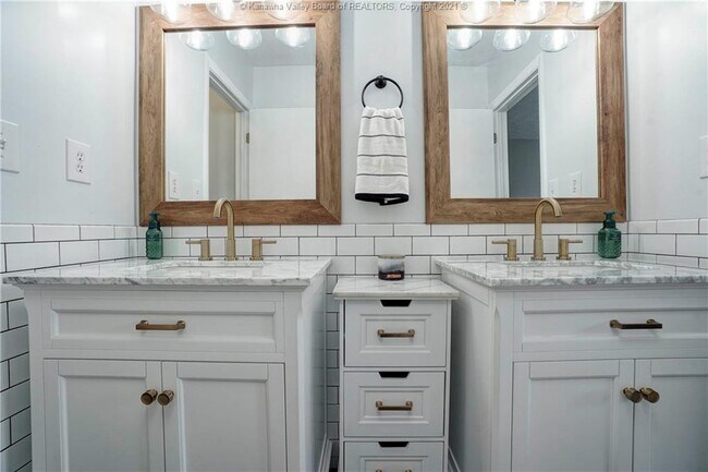 Bath - 225 Walker Dr