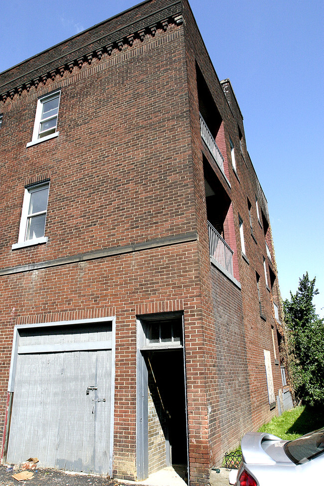 Building Photo - 1307 West St