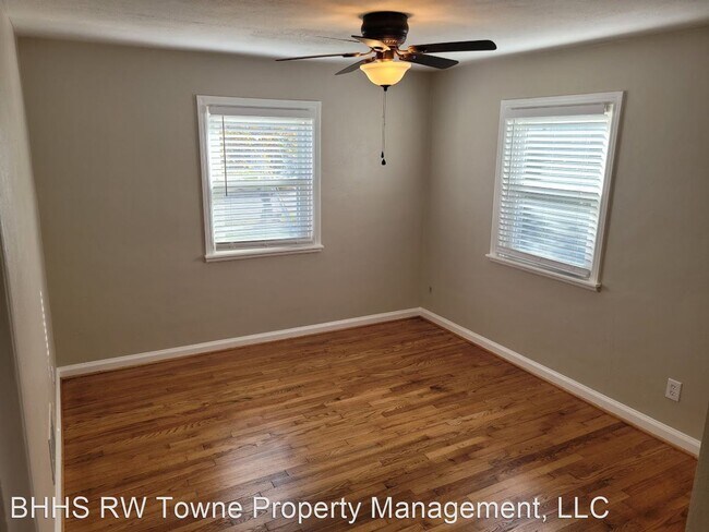 Building Photo - 3 br, 1 bath House - 8647 Sturgis Street