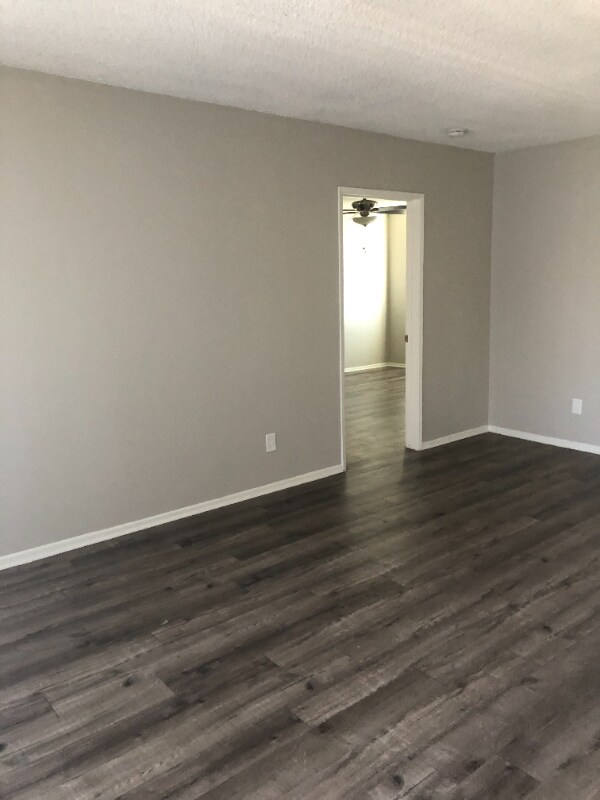 Foto del edificio - 1458 Marine Ave