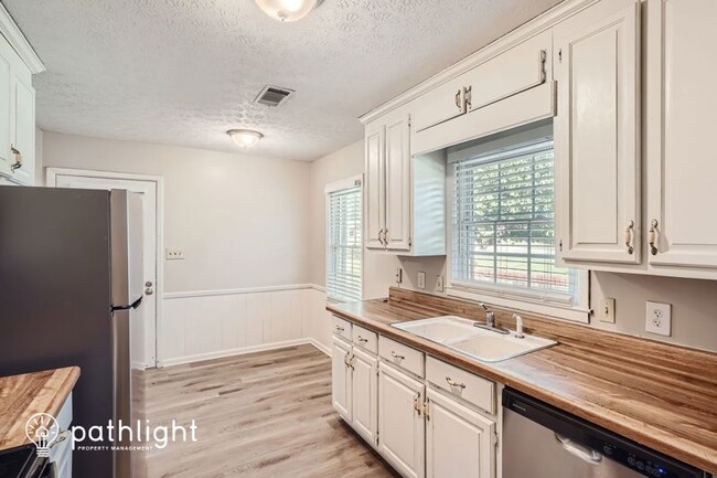 Building Photo - 276 Partridge Trail