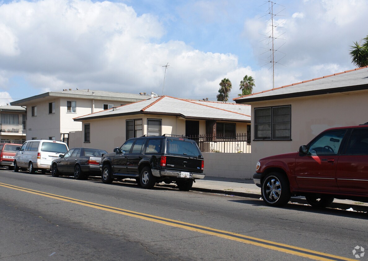 Building Photo - 4041 Euclid Ave