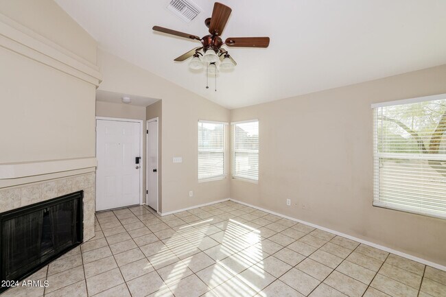 Foto del edificio - 18224 N 31st St