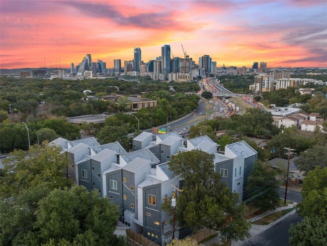 Foto del edificio - 1500 Summit St