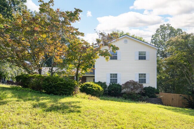 Building Photo - 2422 Haven Cove Ln