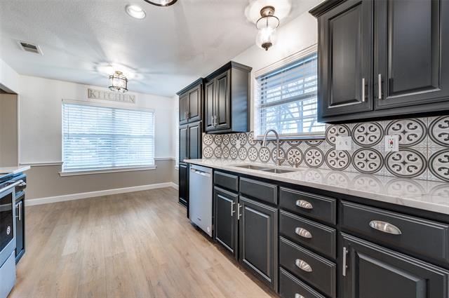 Foto del edificio - 507 E 8th St