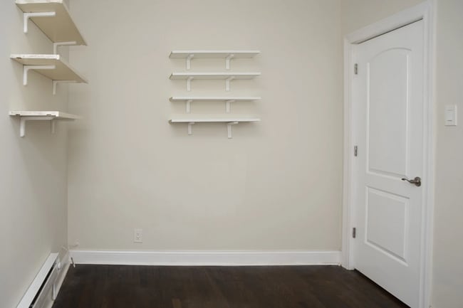 Building Photo - 943 Judson Ave