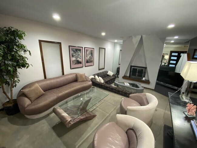 Foto del edificio - 106 S Stratford Ave