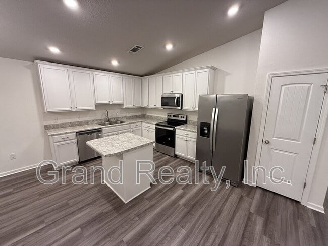 Foto del edificio - 4616 Integrity Ct