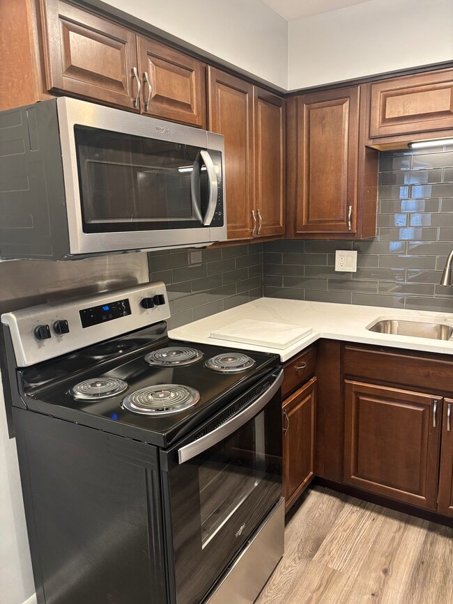 Photo - 7232 Randolph St Apartment